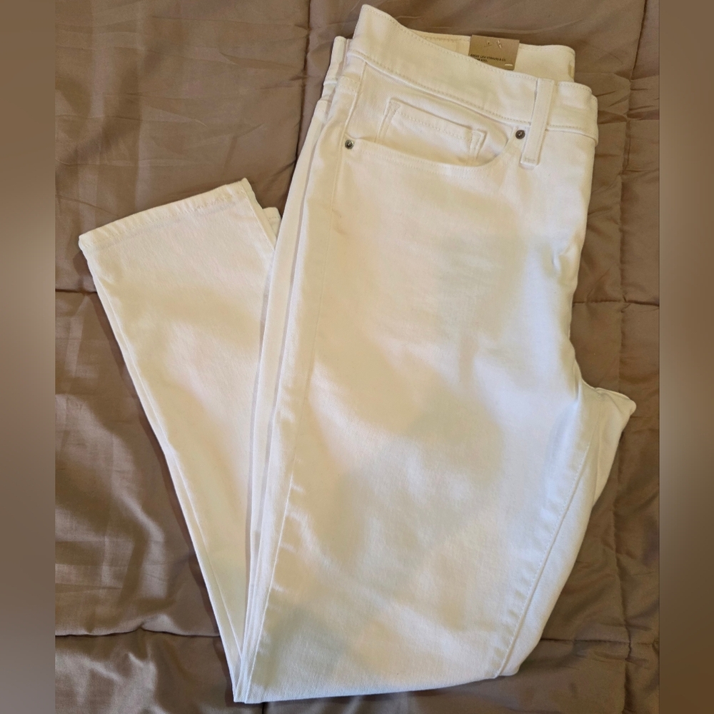 Levi's Women's White 311 Shaping Skinny Jeans Size 32x28 - Picture 2 of 12